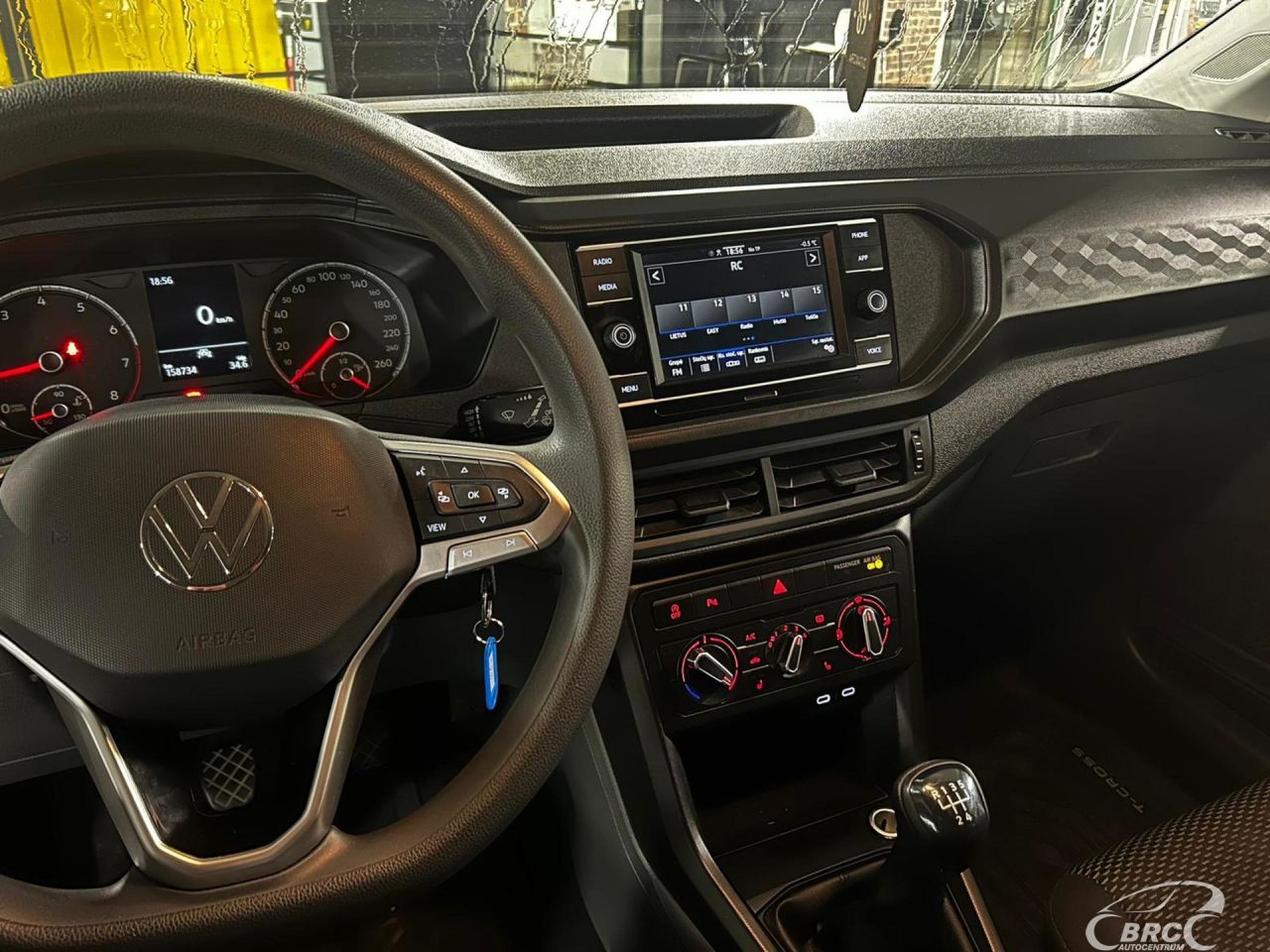 Volkswagen T-Cross | 14