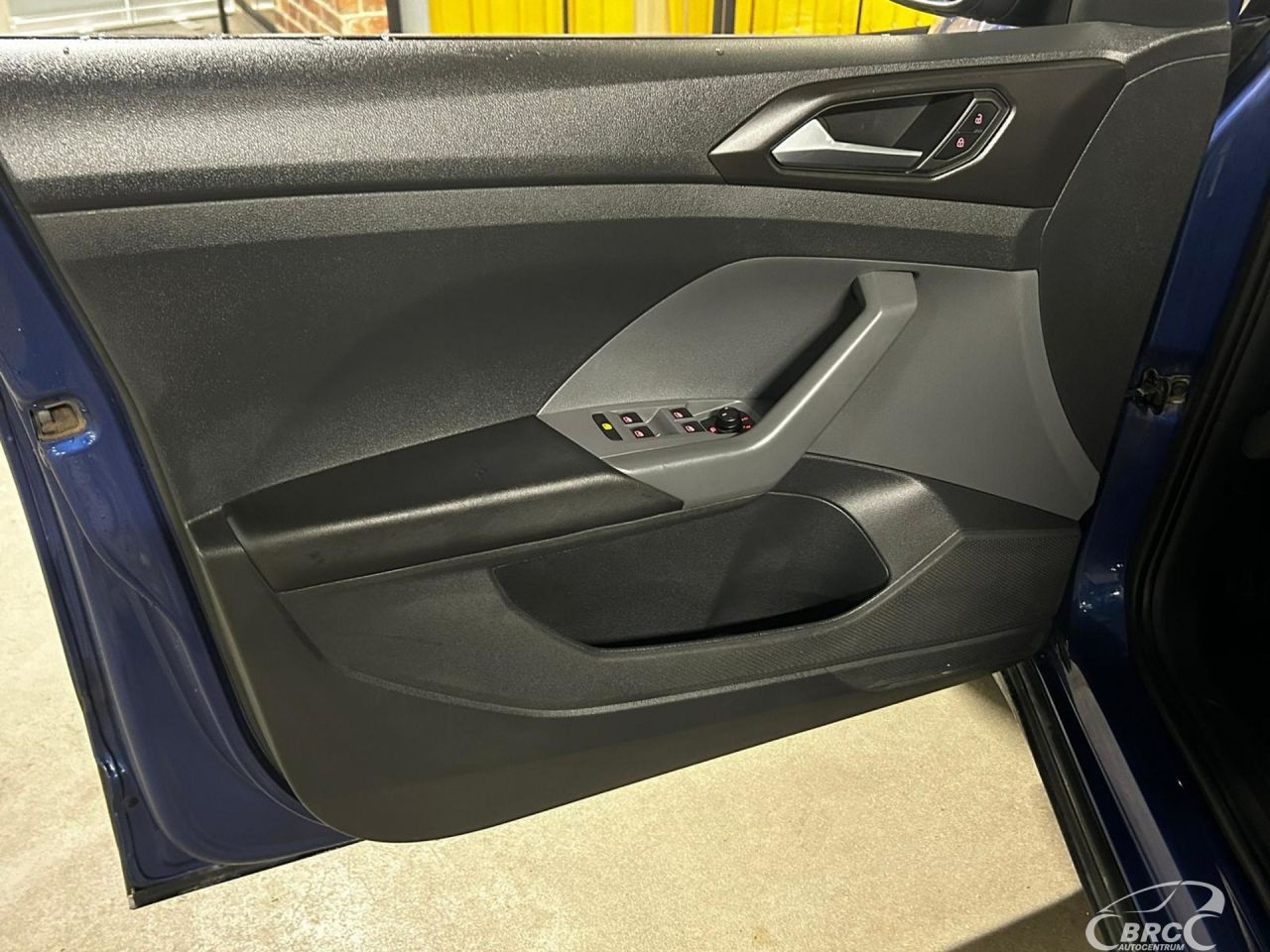 Volkswagen T-Cross | 9