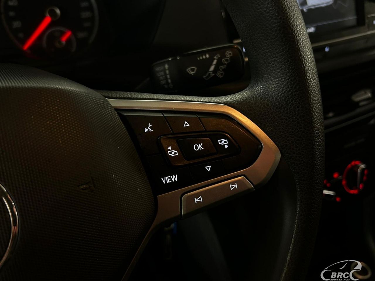 Volkswagen T-Cross | 13