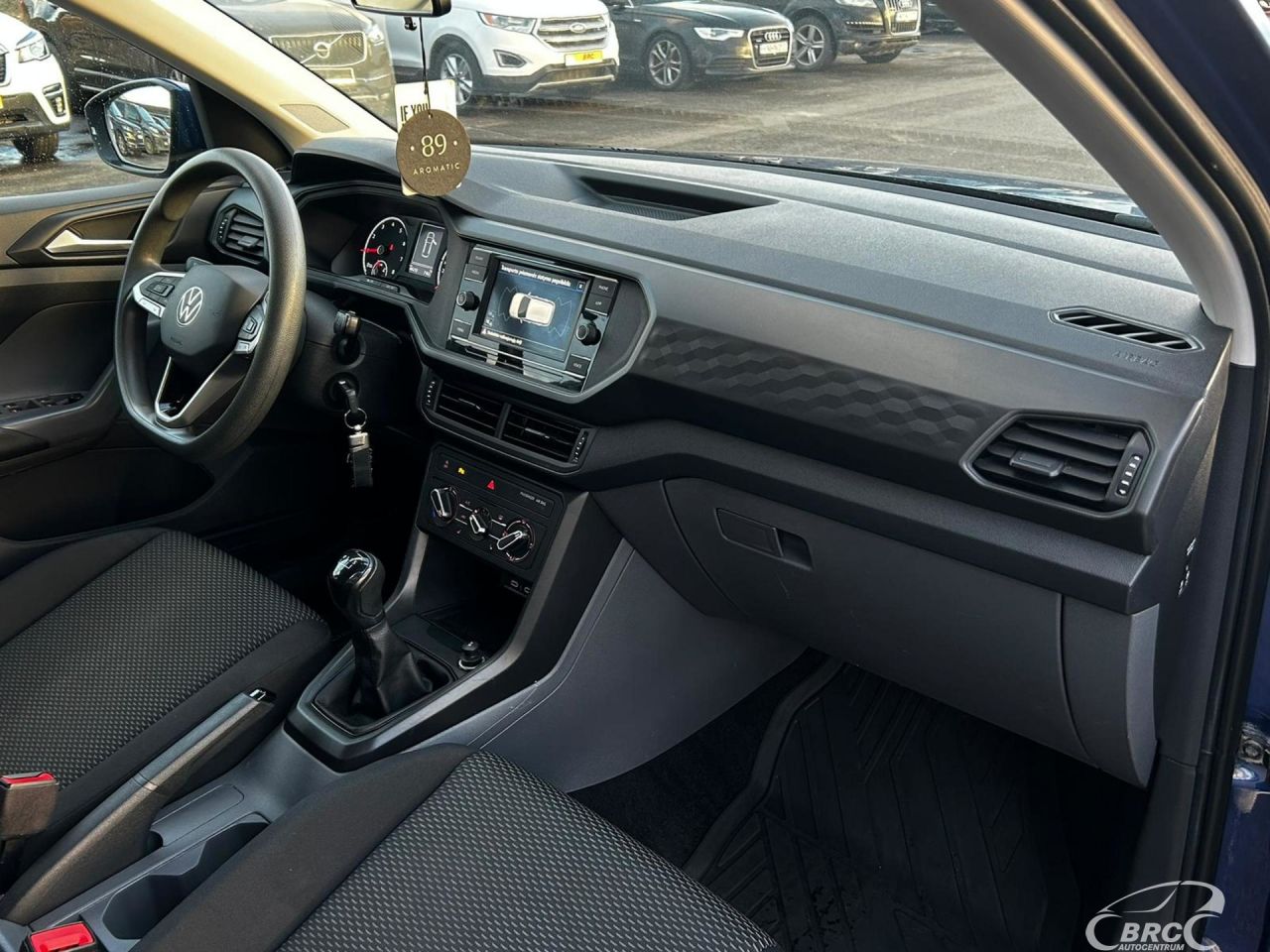 Volkswagen T-Cross | 9