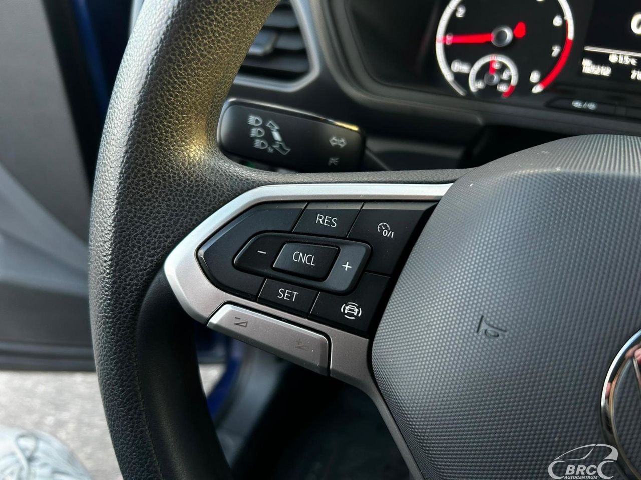 Volkswagen T-Cross | 13