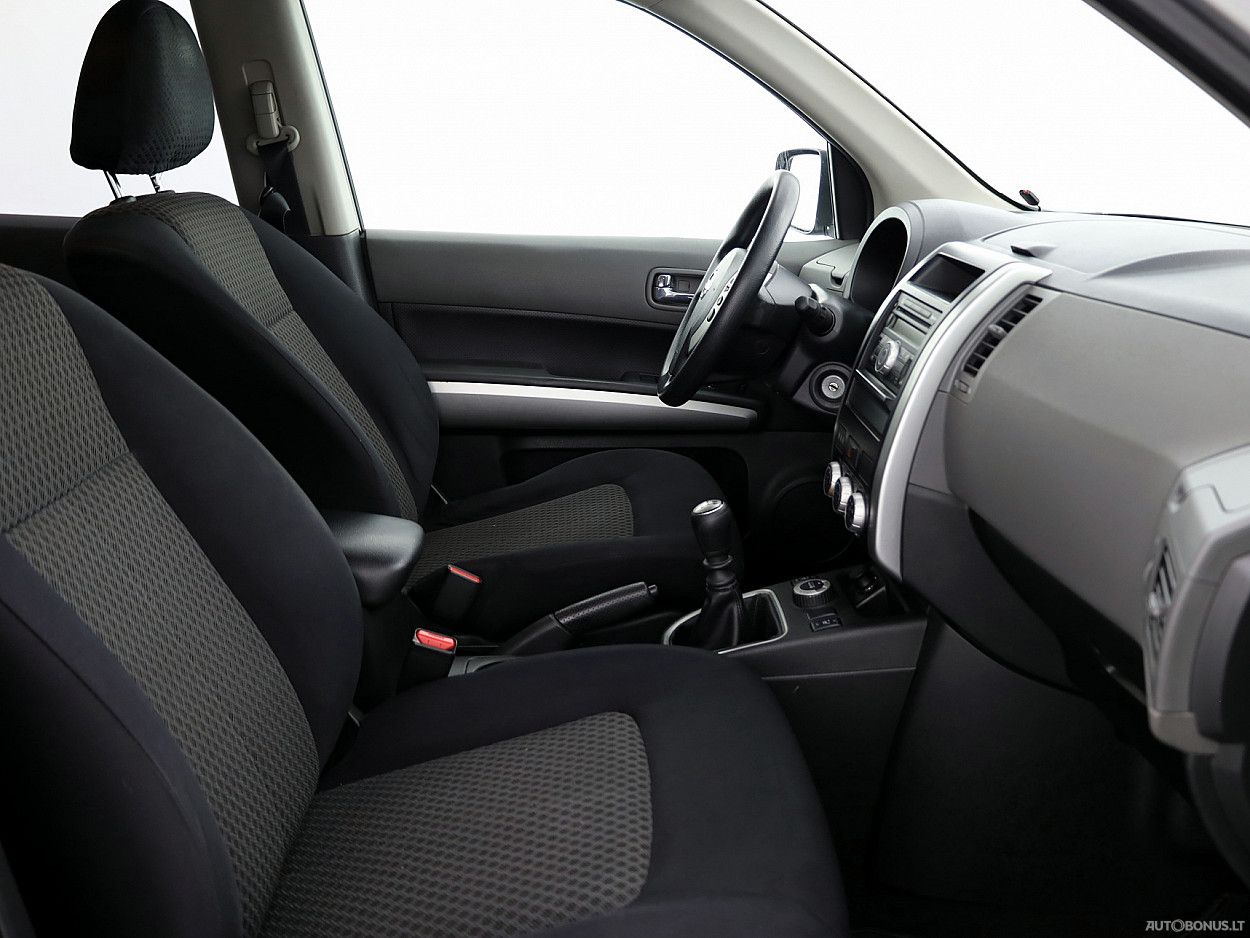 Nissan X-Trail | 5