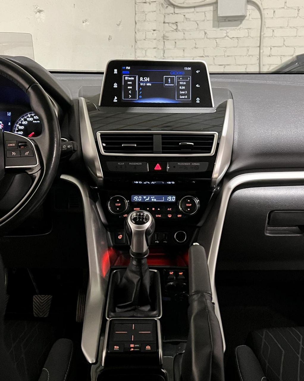 Mitsubishi Eclipse | 6