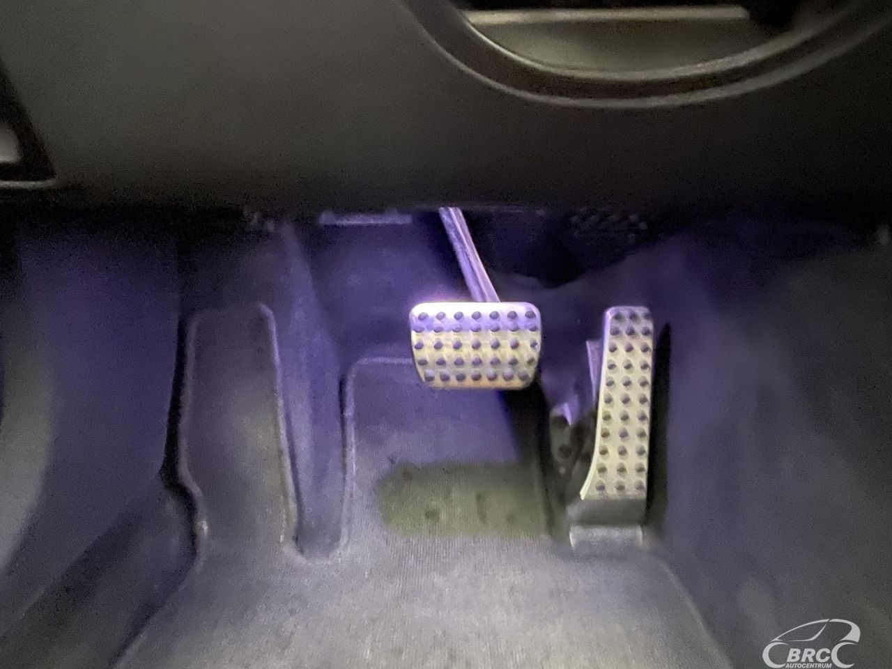 Mercedes-Benz CLS400 | 35