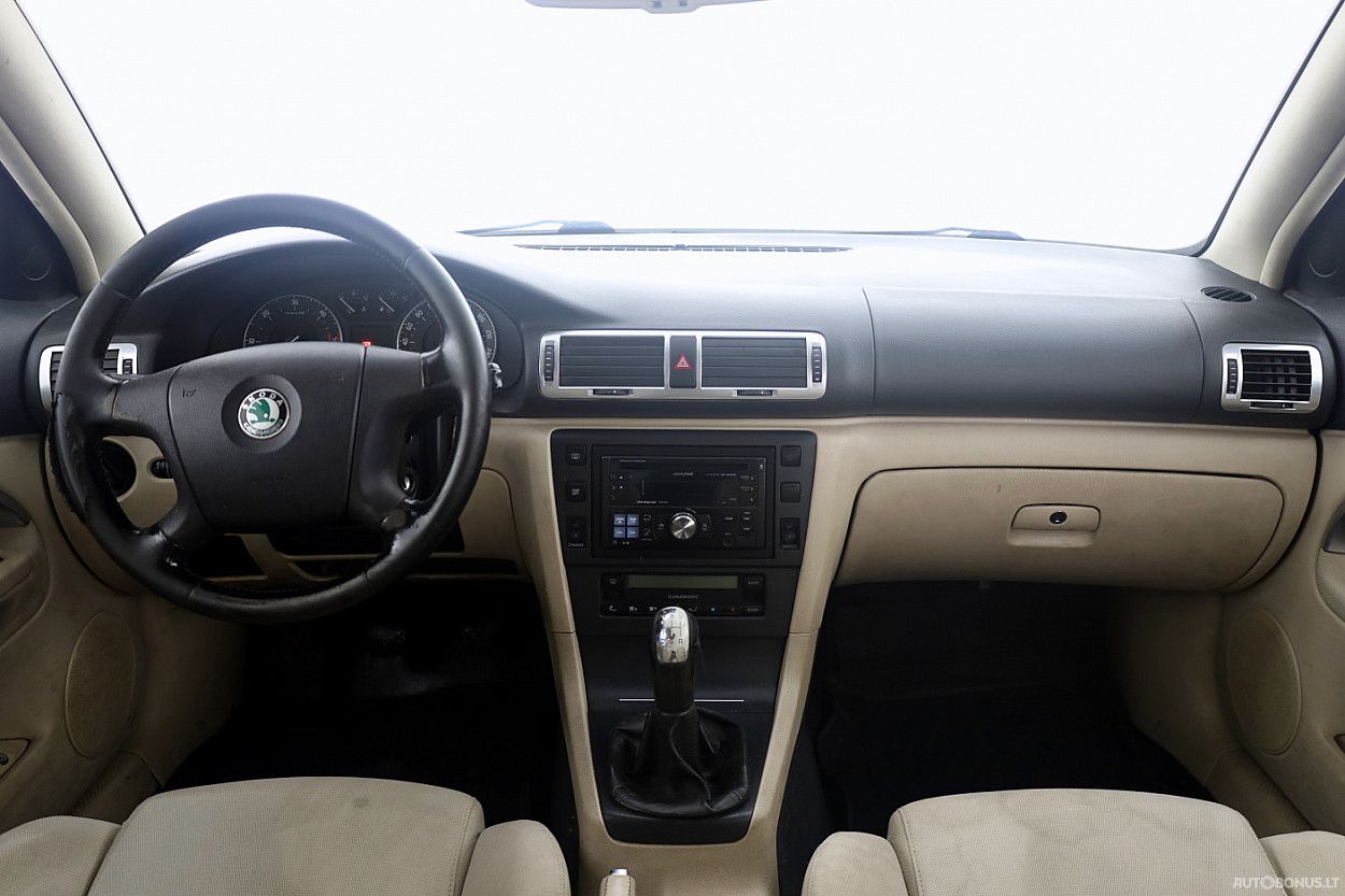 Skoda Superb | 4