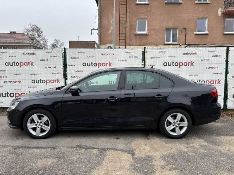 Volkswagen Jetta | 4