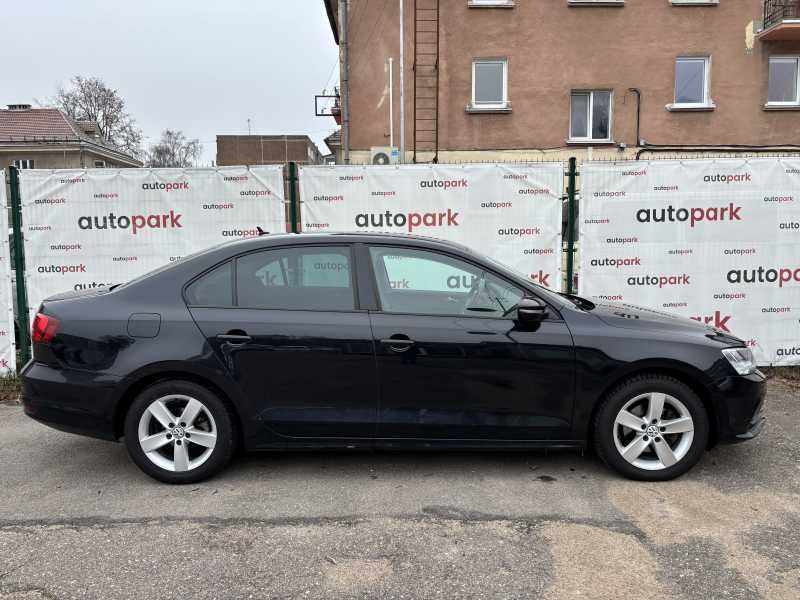 Volkswagen Jetta | 5