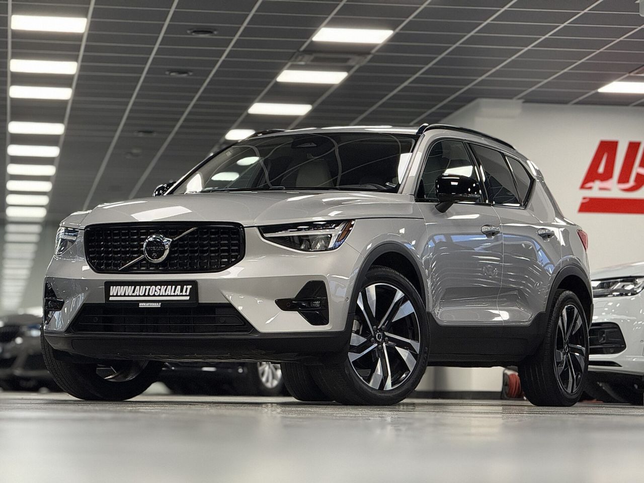 Volvo XC40 | 9