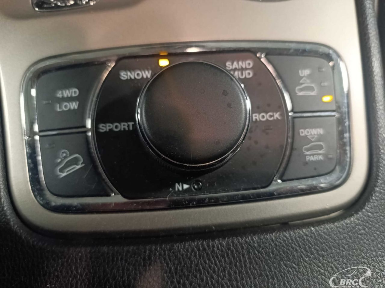 Jeep Grand Cherokee | 24