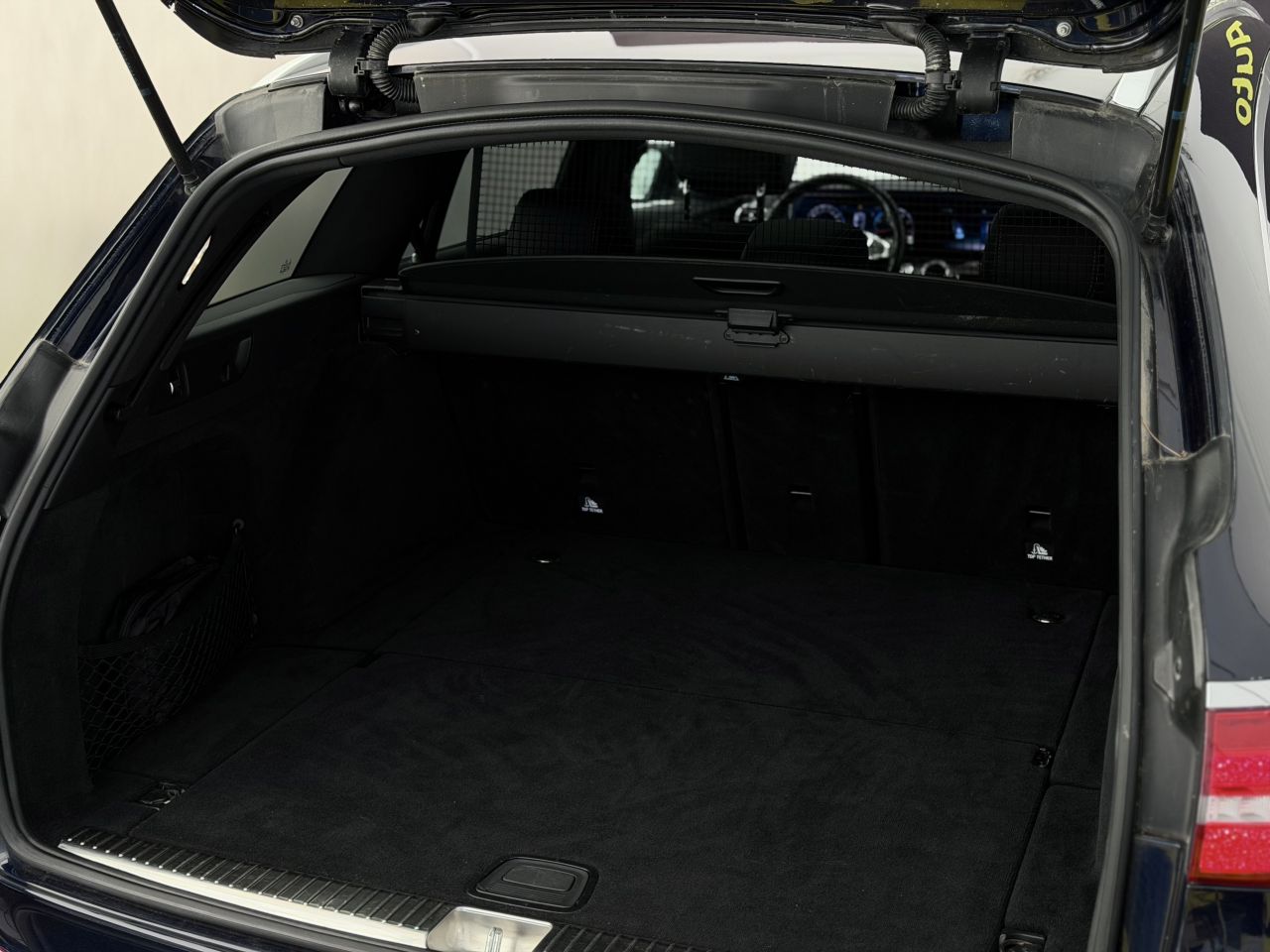 Mercedes-Benz E400 | 11