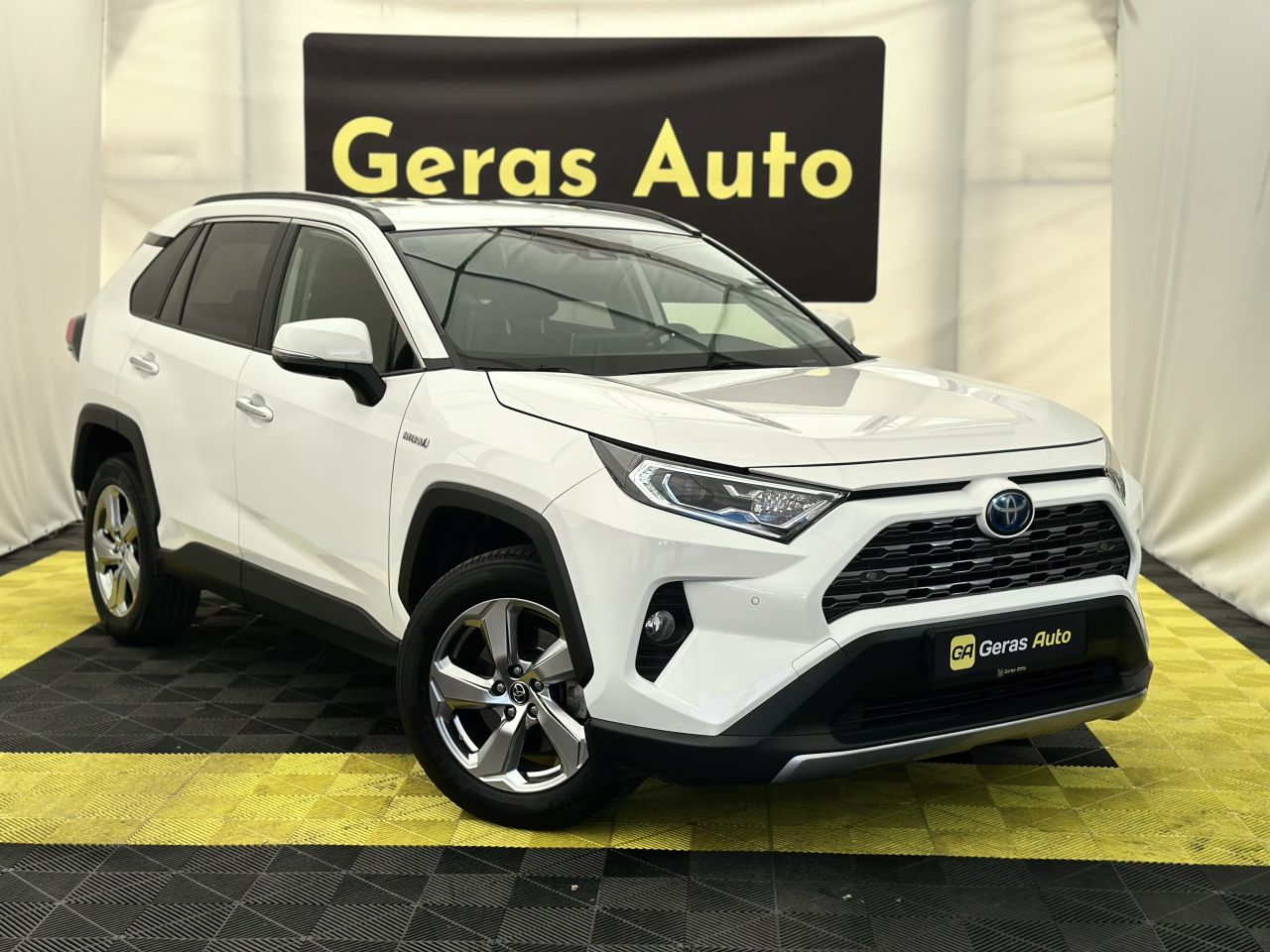 Toyota RAV4 | 2