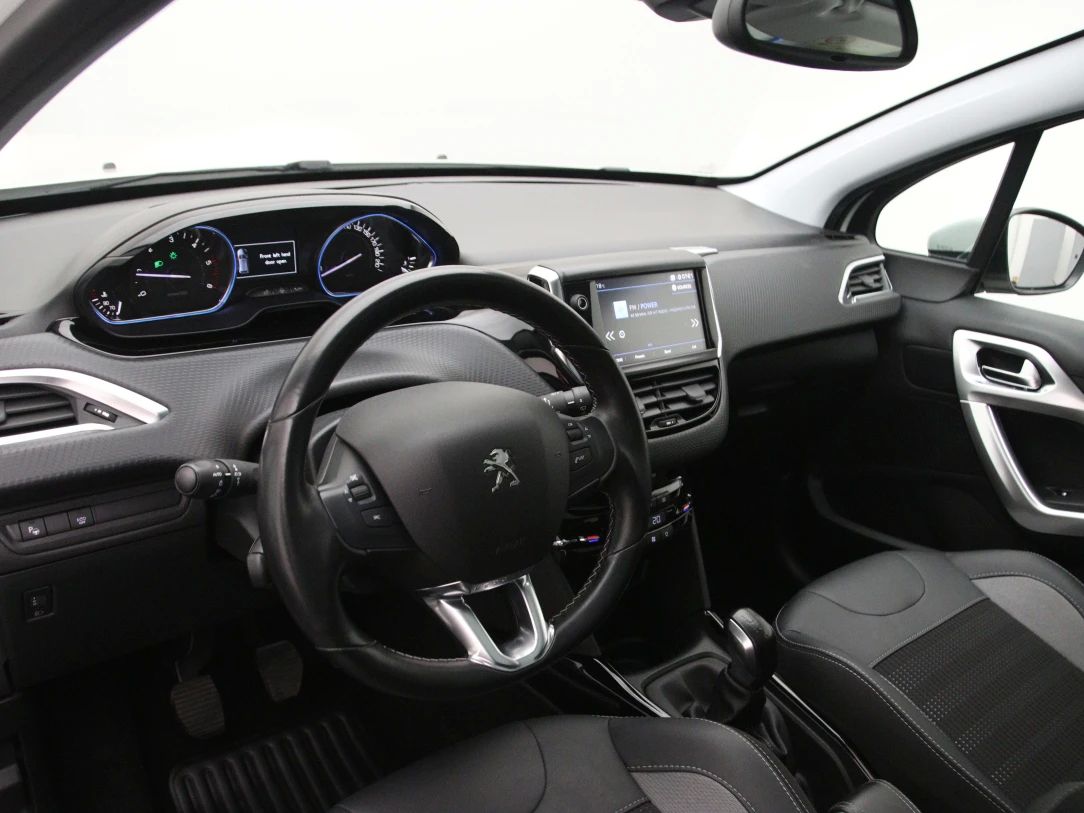 Peugeot 2008 | 14
