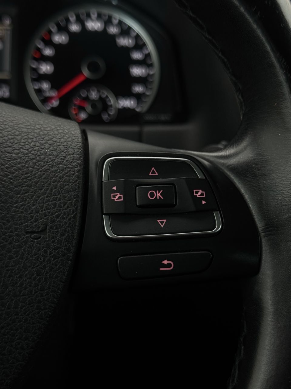 Volkswagen Tiguan | 21