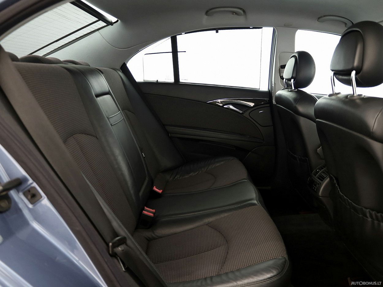 Mercedes-Benz E200 | 6