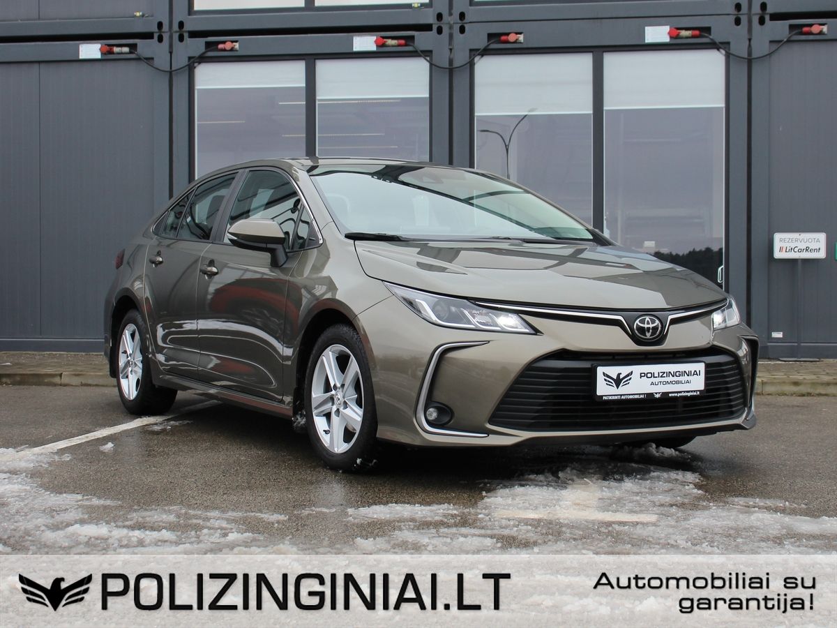Toyota Corolla | 1