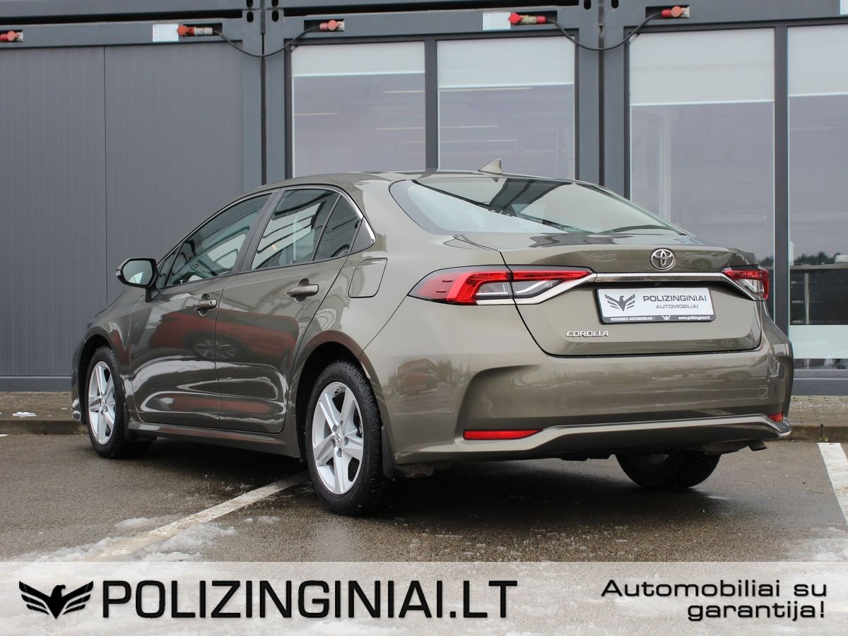 Toyota Corolla | 3