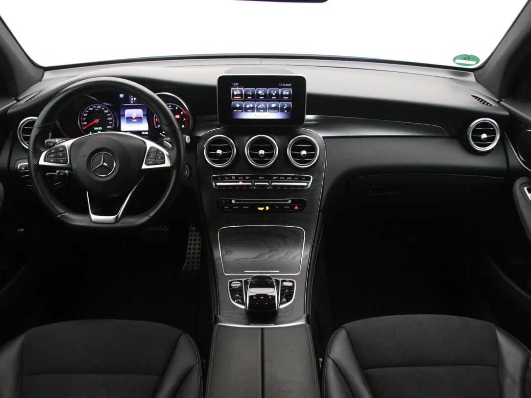 Mercedes-Benz GLC250 | 1