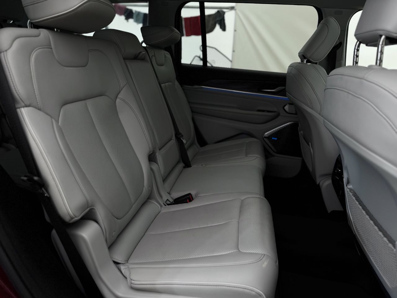 Jeep Grand Cherokee | 12