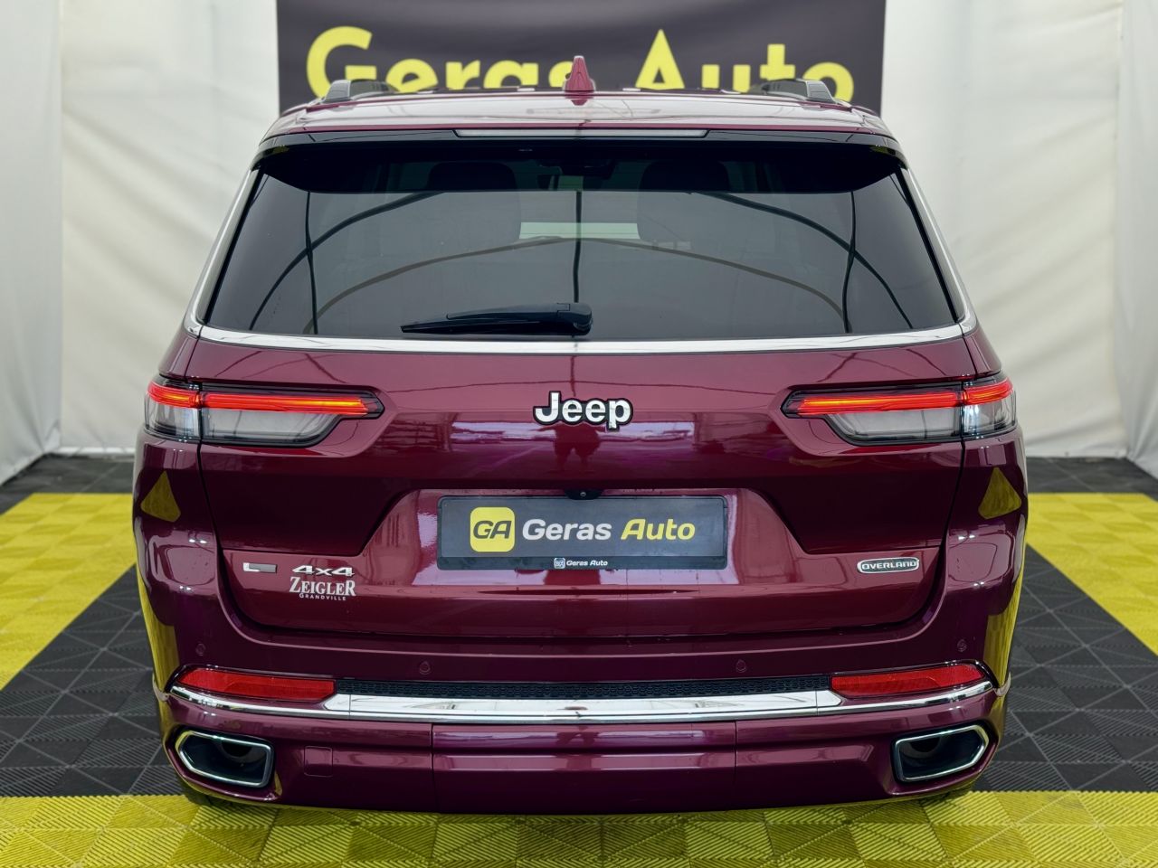 Jeep Grand Cherokee | 4