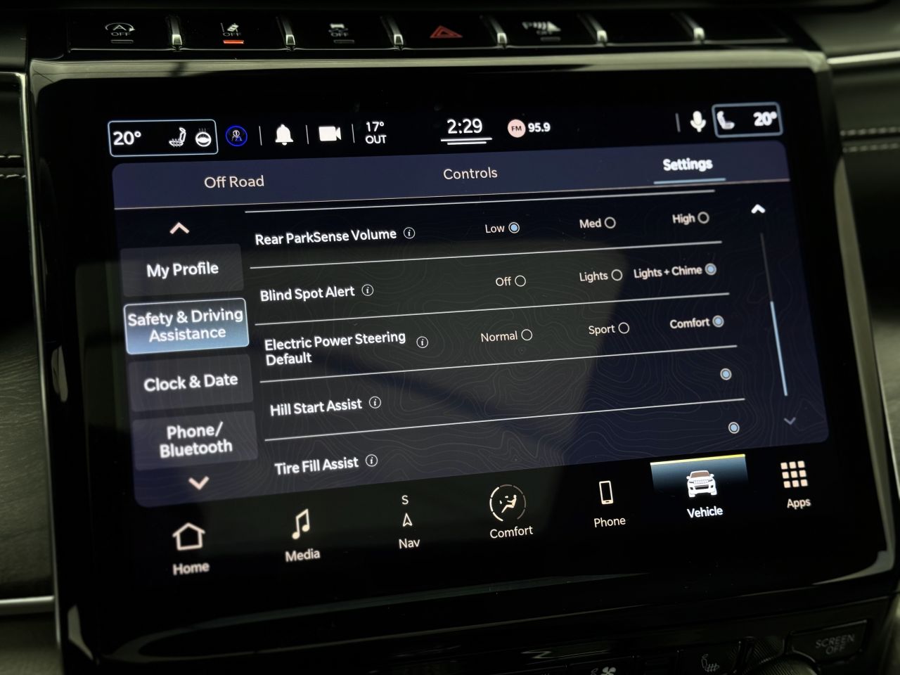 Jeep Grand Cherokee | 30