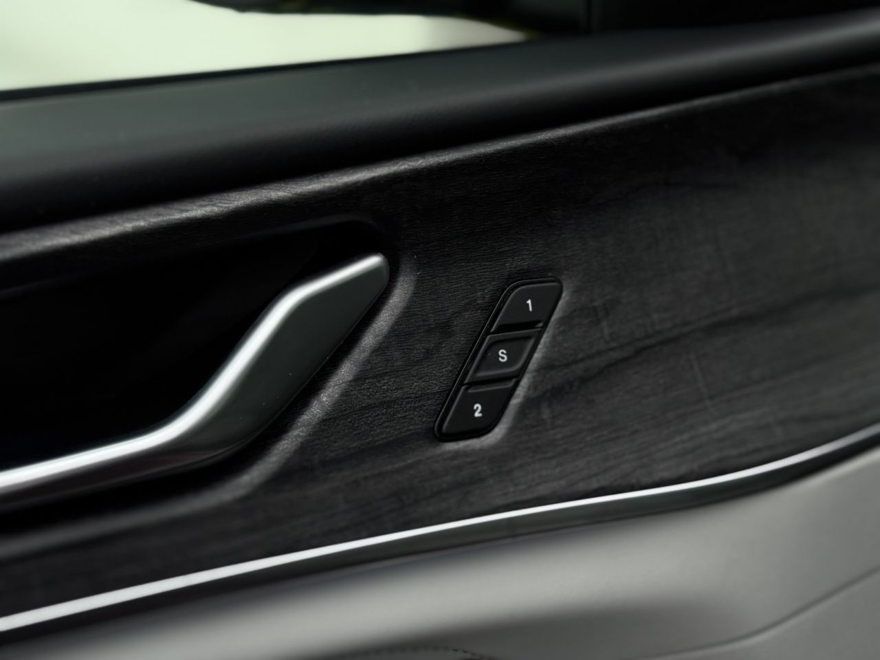 Jeep Grand Cherokee | 23