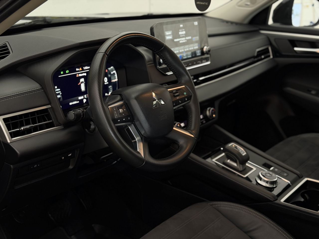 Mitsubishi Outlander | 7