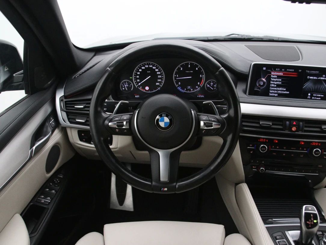 BMW X6 | 16