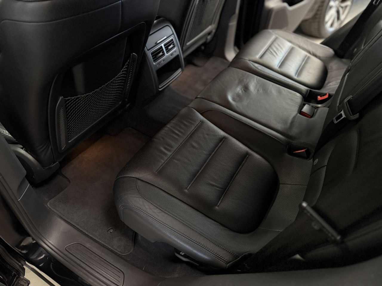 Volkswagen Touareg | 15