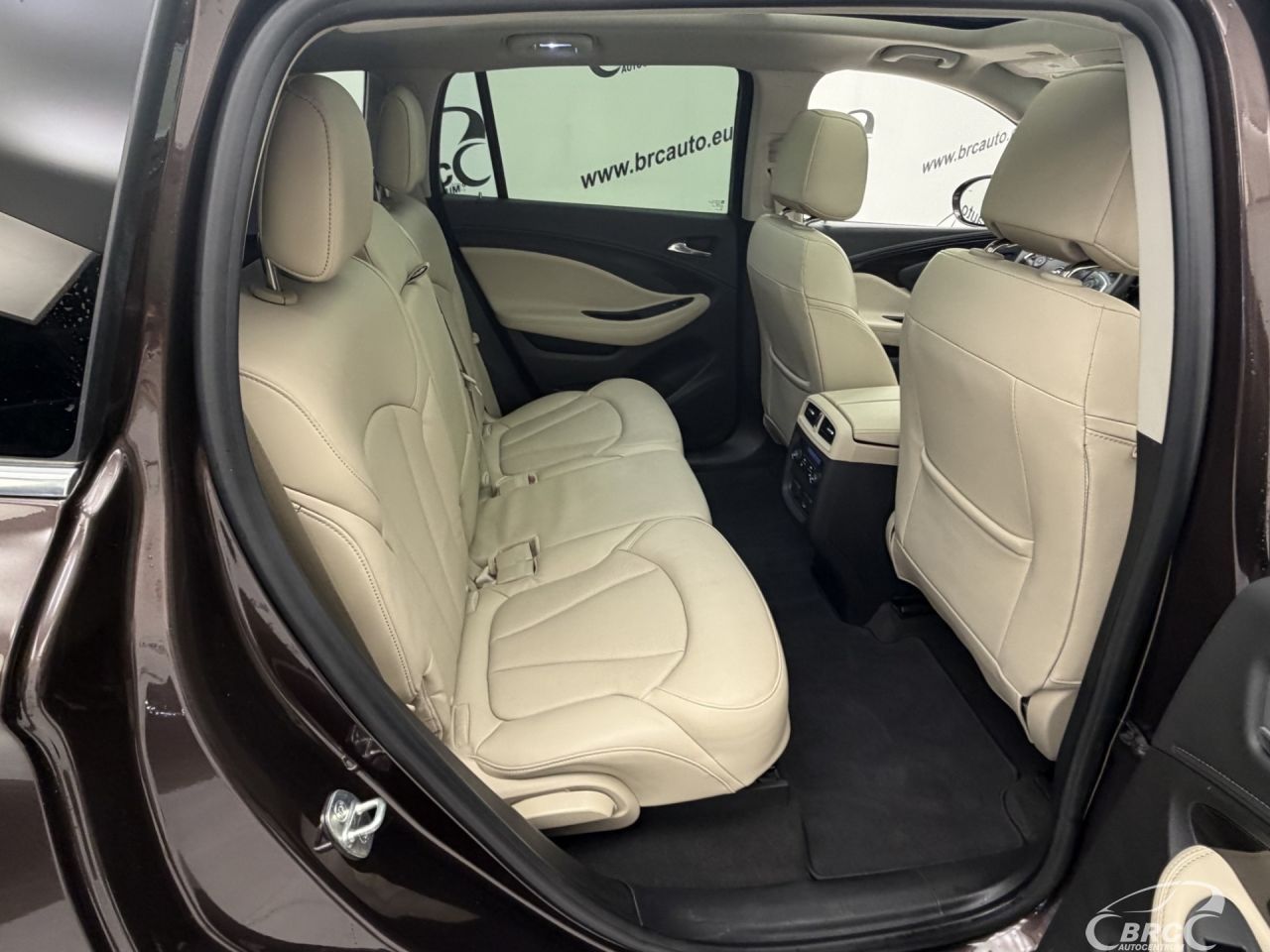 Buick Envision | 10