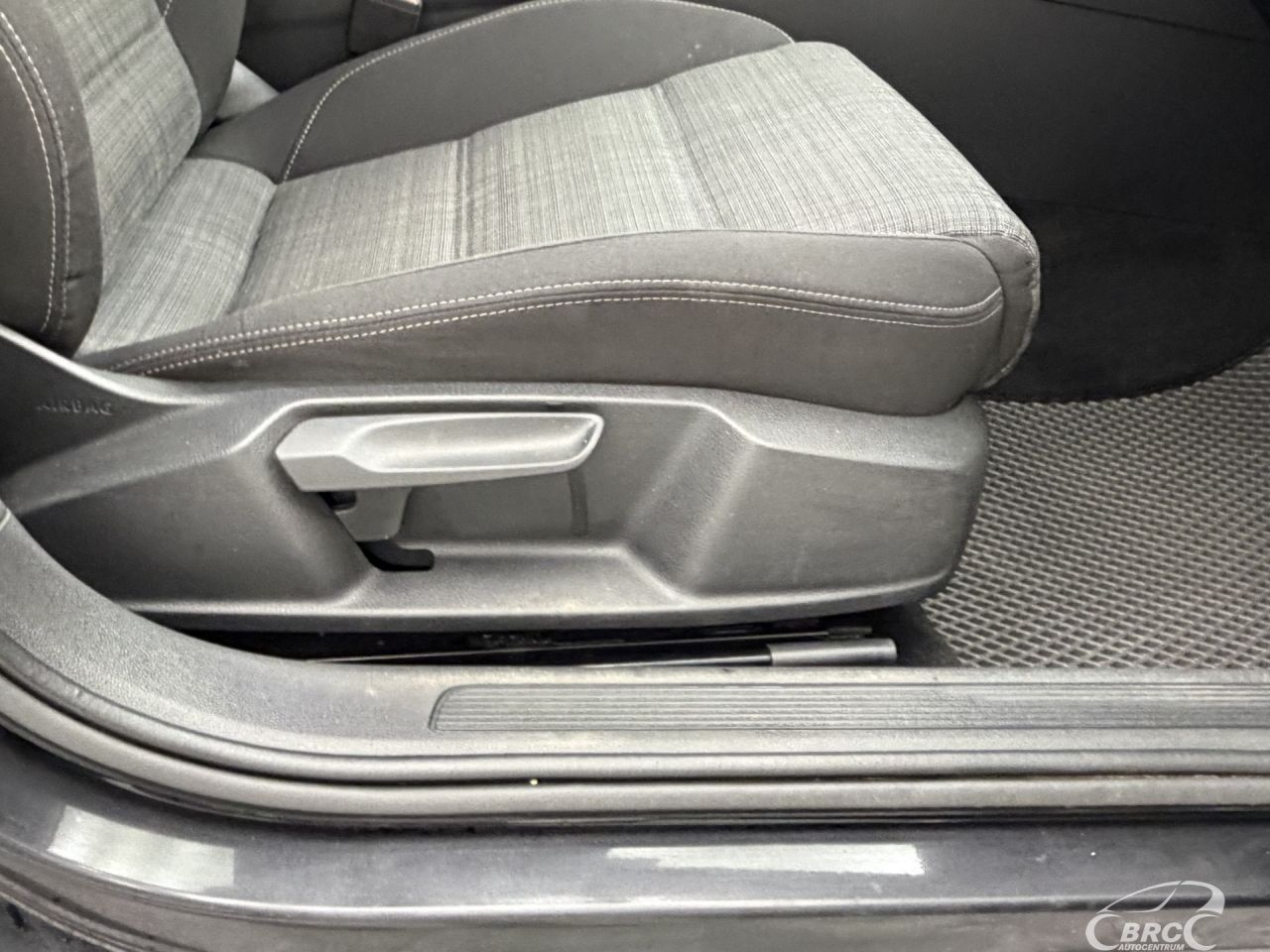 Volkswagen Passat | 5