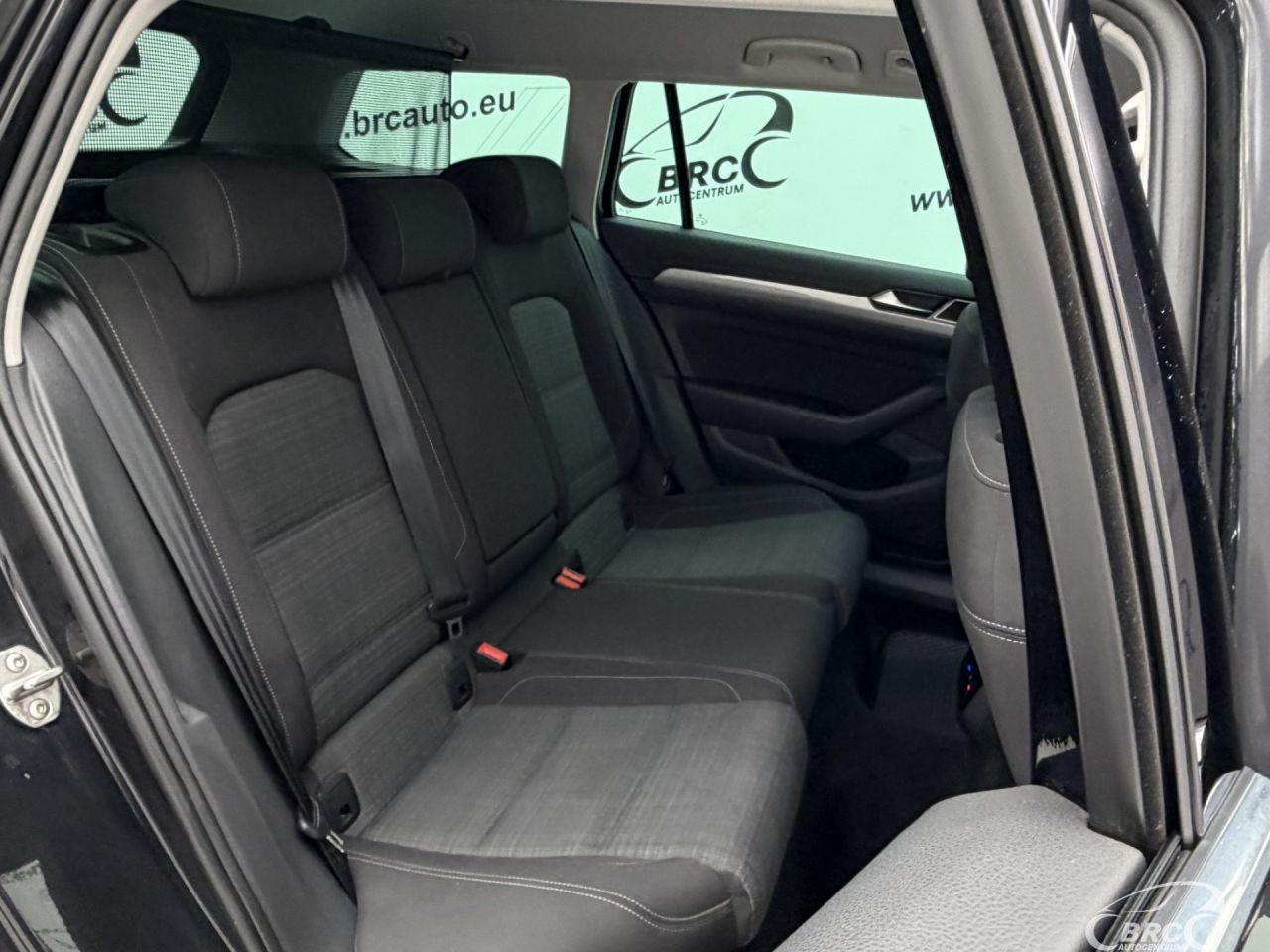 Volkswagen Passat | 10