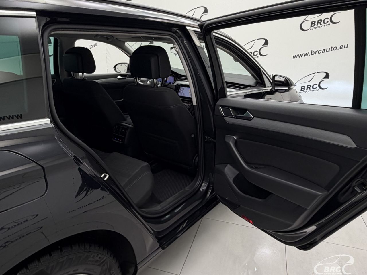 Volkswagen Passat | 11