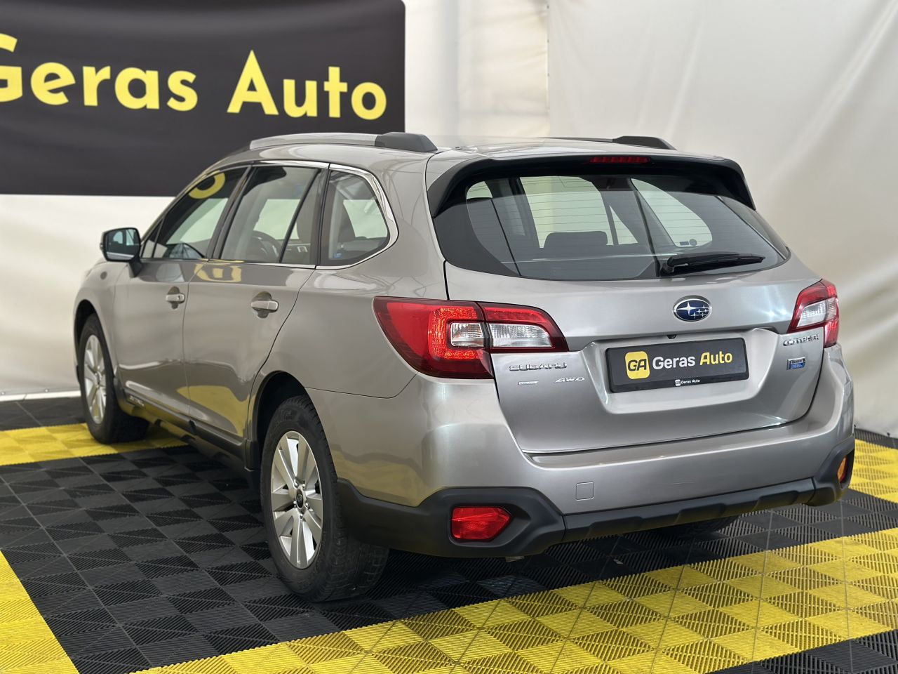 Subaru Outback | 5