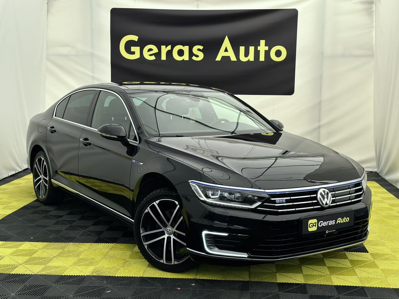 Volkswagen Passat | 2