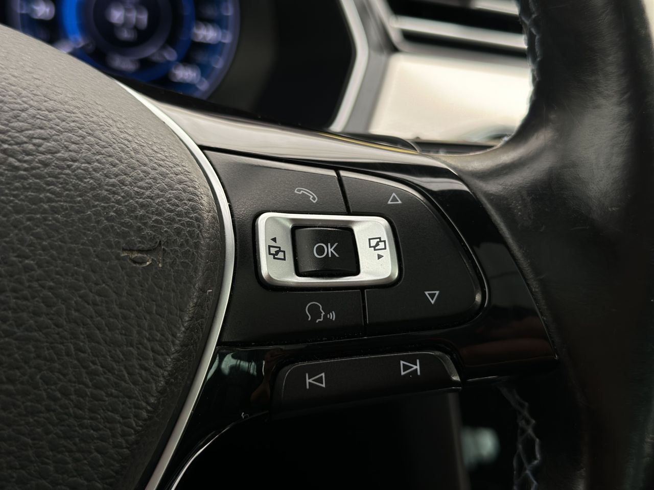 Volkswagen Passat | 22