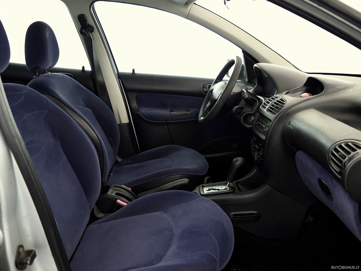 Peugeot 206 | 5
