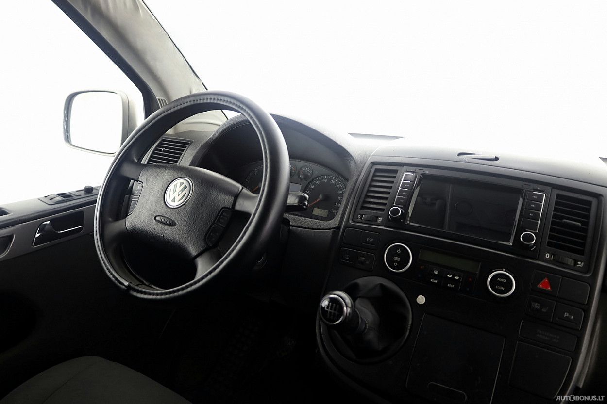 Volkswagen Multivan | 4