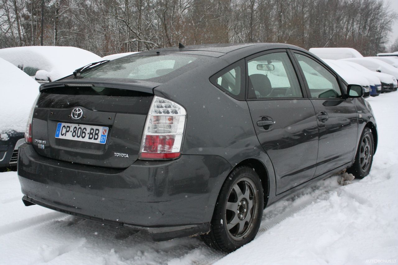 Toyota Prius | 5