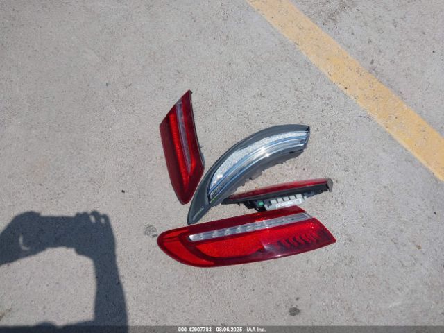 Mercedes-Benz E400 | 11