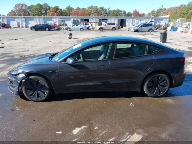 Tesla Model 3 | 14
