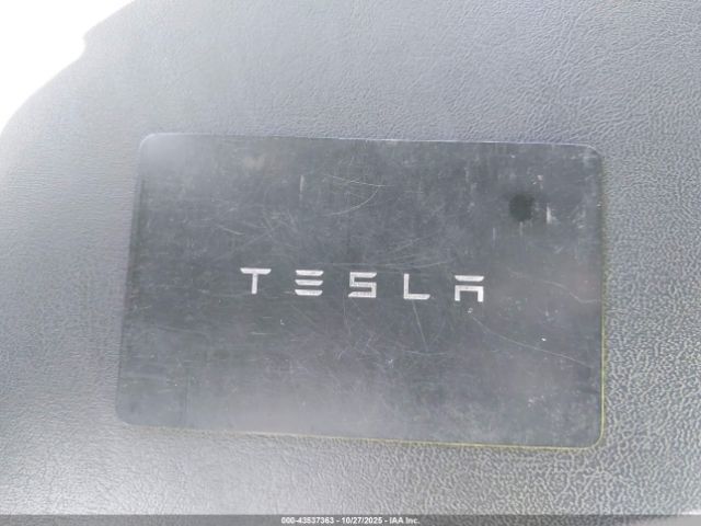Tesla Model 3 | 10