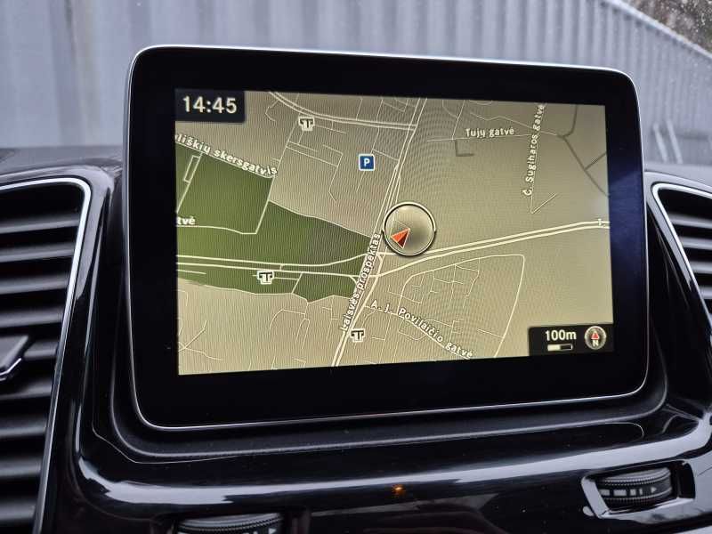 Mercedes-Benz GLE400 | 15