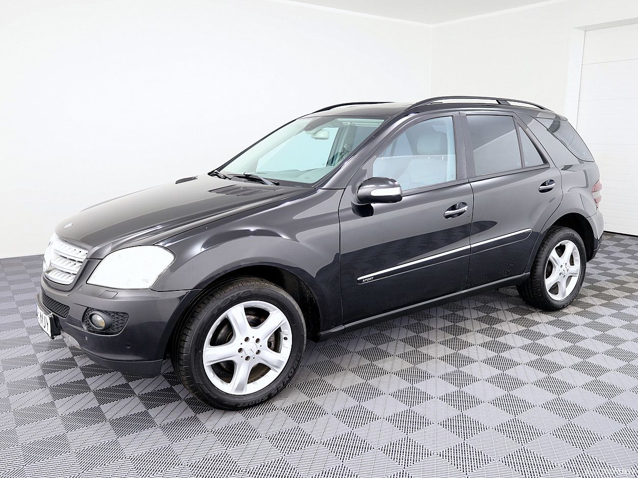 Mercedes-Benz ML320 | 1