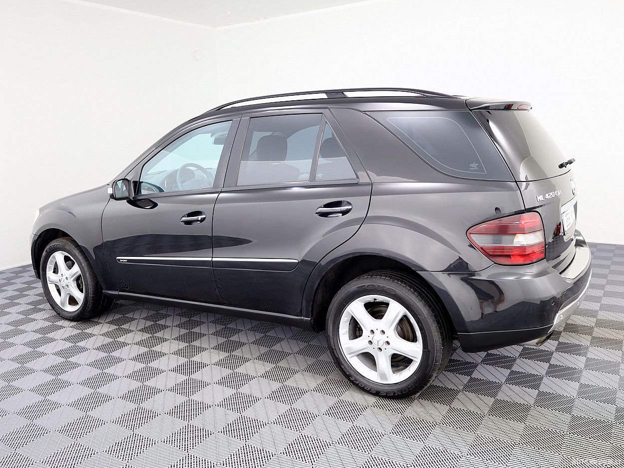 Mercedes-Benz ML320 | 3