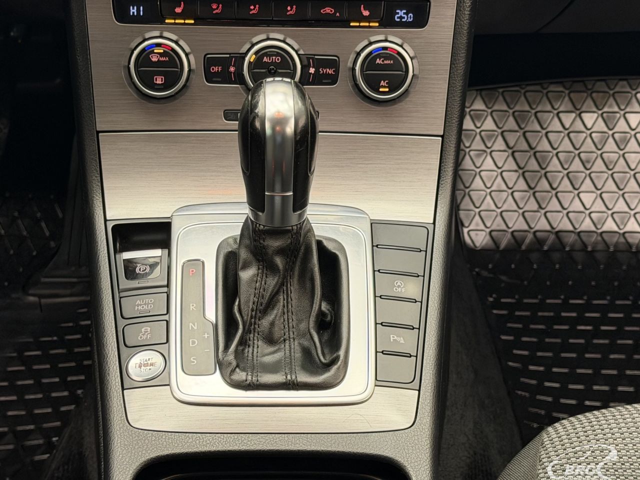 Volkswagen Passat | 15