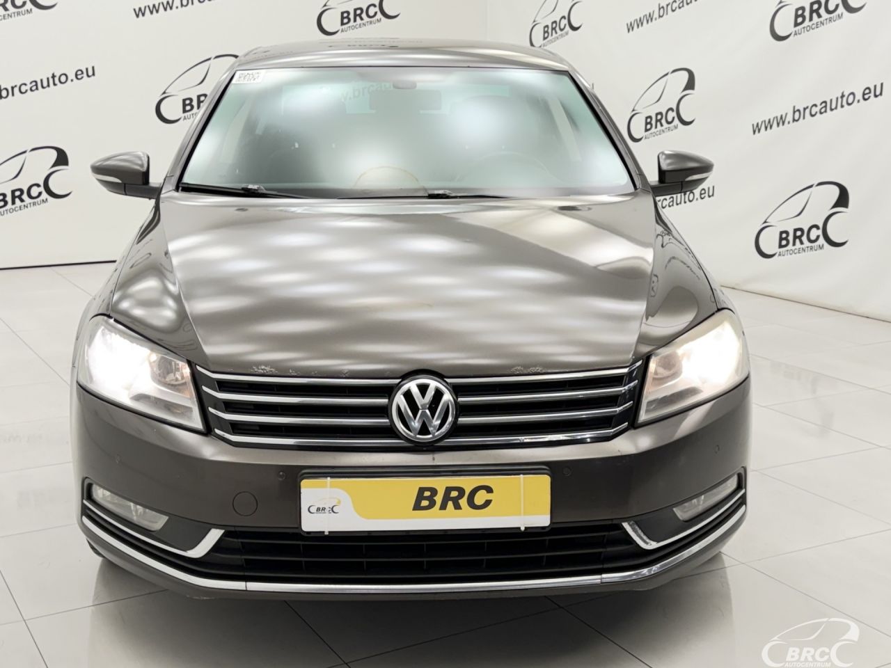 Volkswagen Passat | 48