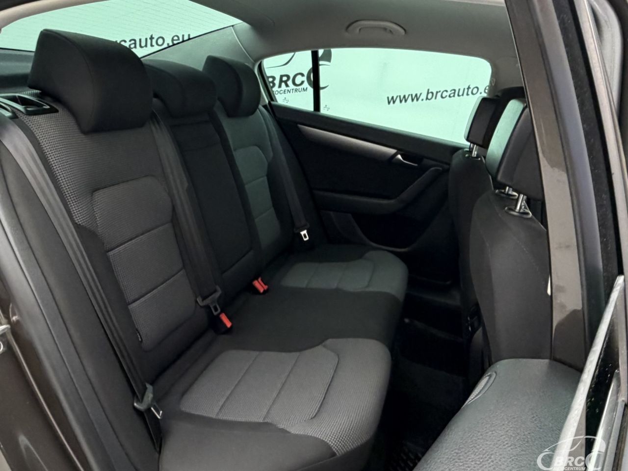 Volkswagen Passat | 10
