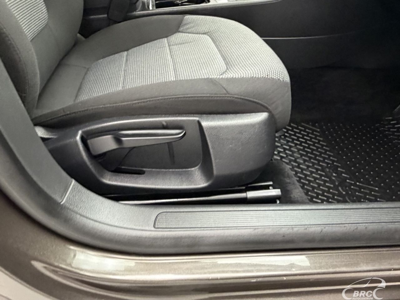 Volkswagen Passat | 5