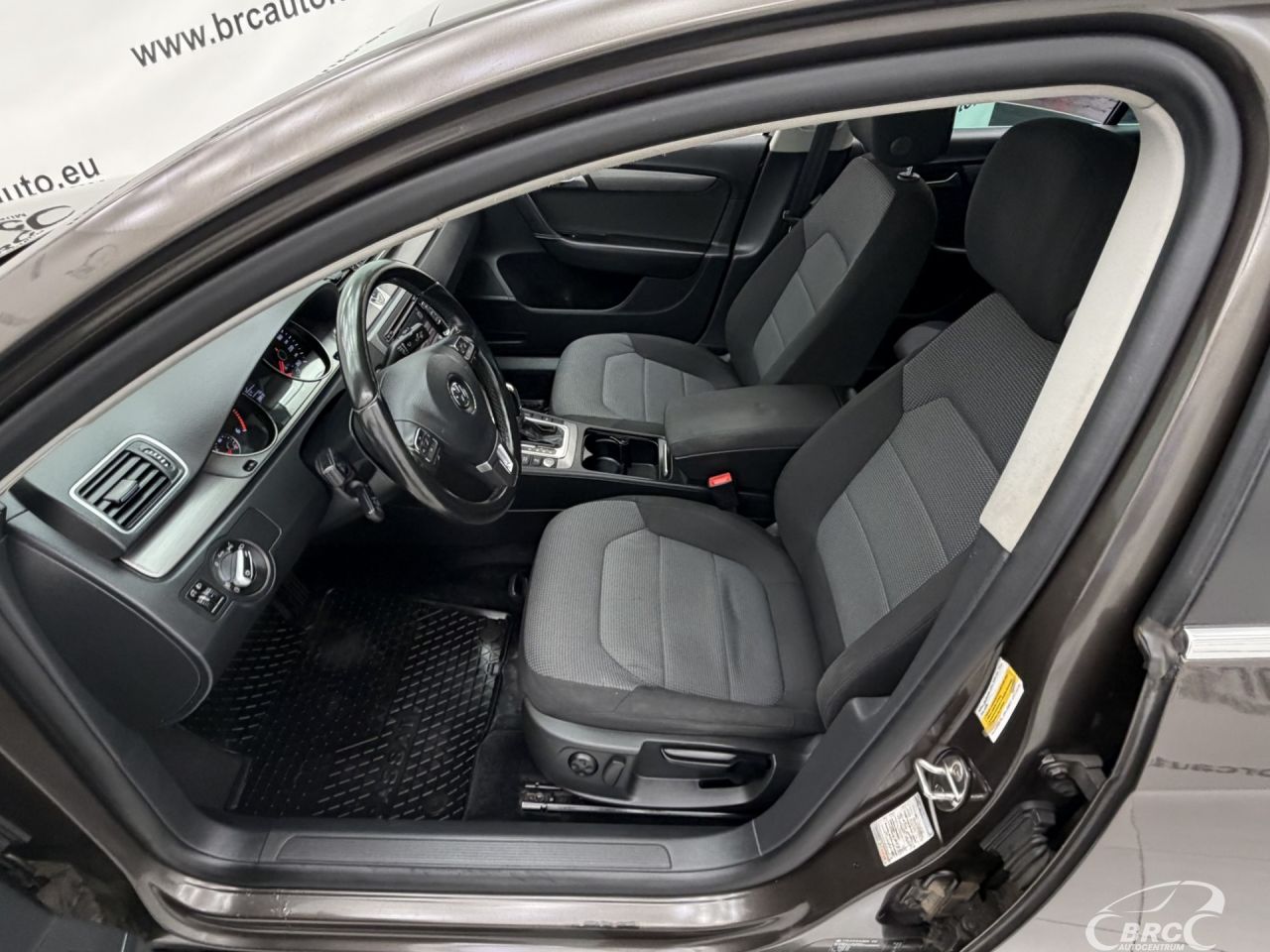 Volkswagen Passat | 17