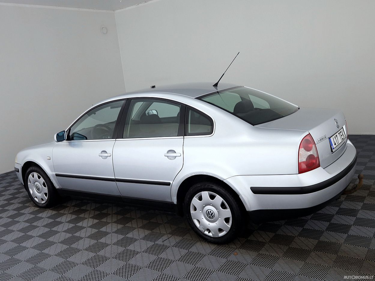 Volkswagen Passat | 3